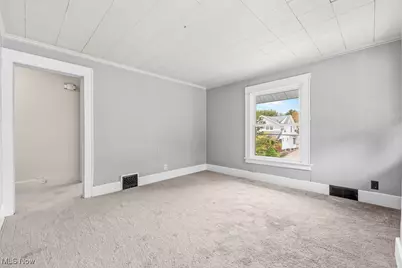 2408 S Linden Avenue, Alliance, OH 44601 - Photo 8