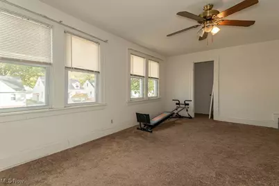 934 E 223rd Street, Euclid, OH 44123 - Photo 16