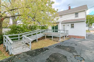 934 E 223rd St, Euclid, OH 44123 - Photo 32