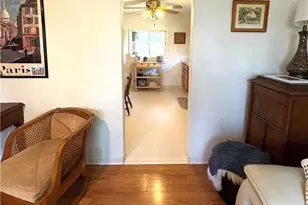 154 Alta St, Weirton, WV 26062 - Photo 4