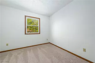 5614 S Nantucket Dr, Lorain, OH 44053 - Photo 24