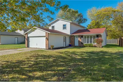 5614 S Nantucket Drive, Lorain, OH 44053 - Photo 2