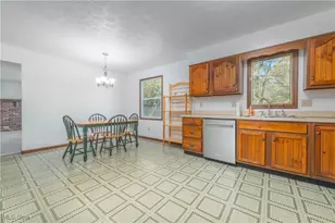 5614 S Nantucket Dr, Lorain, OH 44053 - Photo 14