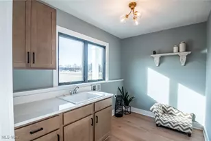 2223 Vivian Wy, Avon, OH 44011 - Photo 16