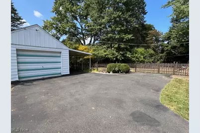 3320 Hudson Drive, Cuyahoga Falls, OH 44221 - Photo 34