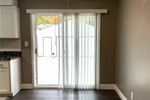 1054 Karen Dr, Akron, OH 44313 - Photo 12