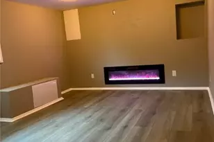 1054 Karen Dr, Akron, OH 44313 - Photo 14