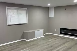 1054 Karen Dr, Akron, OH 44313 - Photo 16