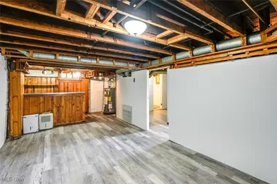 15400 Hilliard Road, Oakwood, OH 44107 - Photo 24