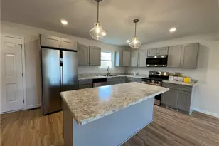 412 Whipple Ave, Campbell, OH 44405 - Photo 10