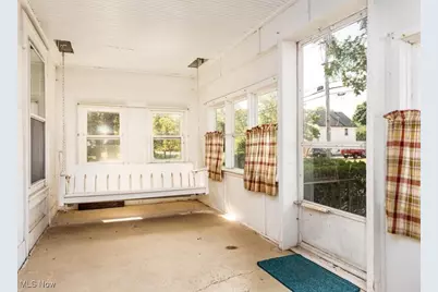 300 South State Street, Wellington, OH 44090 - Photo 2