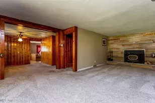 300 S State St, Wellington, OH 44090 - Photo 4