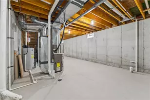 2244 E 100 Th St, Loveland, OH 44106 - Photo 38