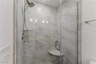 2244 E 100 Th St, Loveland, OH 44106 - Photo 32