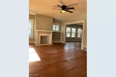 1676 Glenmont Road, Cleveland Heights, OH 44118 - Photo 16