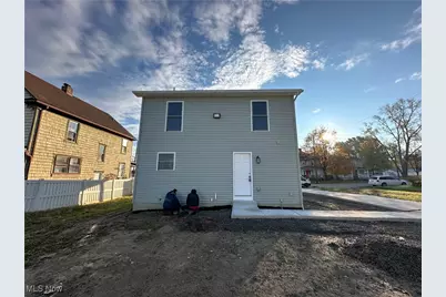 324 S 15th Street, Sebring, OH 44672 - Photo 4