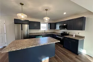 324 S 15th St, Sebring, OH 44672 - Photo 10