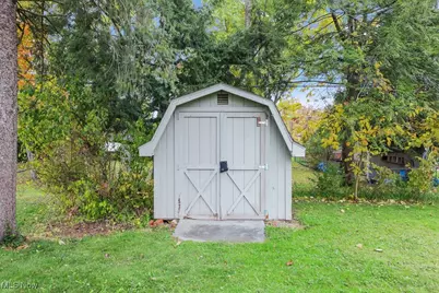 2705 Shunk Avenue, Alliance, OH 44601 - Photo 22