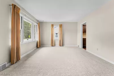 2705 Shunk Avenue, Alliance, OH 44601 - Photo 6