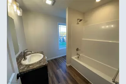 215 Upland Avenue, Youngstown, OH 44504 - Photo 14