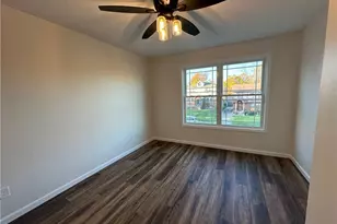 215 Upland Ave, Youngstown, OH 44504 - Photo 18