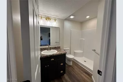 215 Upland Avenue, Youngstown, OH 44504 - Photo 12