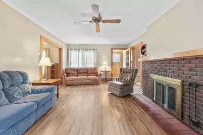 2195 Blenheim Avenue, Alliance, OH 44601 - Photo 10