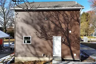 753 Mineral Springs Ave, Youngstown, OH 44511 - Photo 4