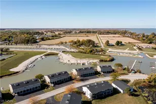 6504 N Harris Harbor Dr, Oak Harbor, OH 43449 - Photo 40