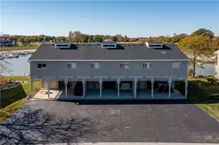 6504 N Harris Harbor Dr, Oak Harbor, OH 43449 - Photo 32