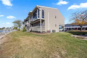 6504 N Harris Harbor Dr, Oak Harbor, OH 43449 - Photo 24