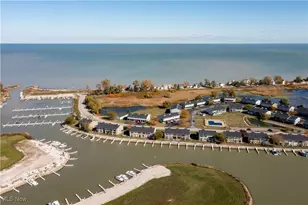 6504 N Harris Harbor Dr, Oak Harbor, OH 43449 - Photo 46