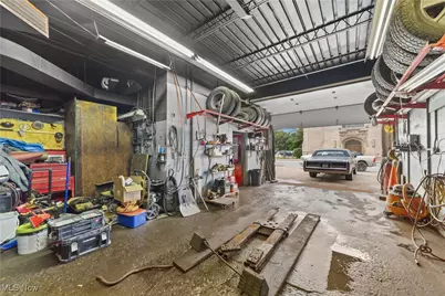 5217 Broadway Avenue, Loveland, OH 44127 - Photo 46