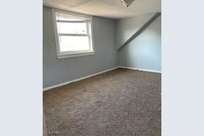 3279 W 50th Street, Loveland, OH 44102 - Photo 8