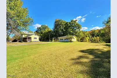 48375 Telegraph Road, Amherst, OH 44001 - Photo 4