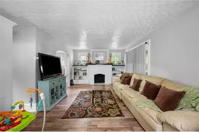 910 Bye Street, Akron, OH 44320 - Photo 4