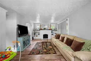 910 Bye St, Akron, OH 44320 - Photo 4