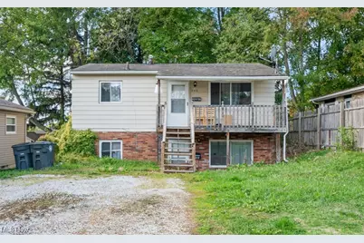 604-606 Gibbs Road, Akron, OH 44312 - Photo 1