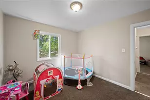 604-606 Gibbs Rd, Akron, OH 44312 - Photo 12