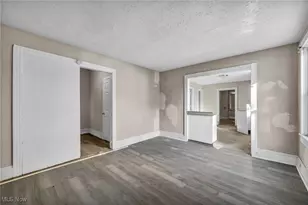 7408 Wentworth Ave, Loveland, OH 44102 - Photo 8