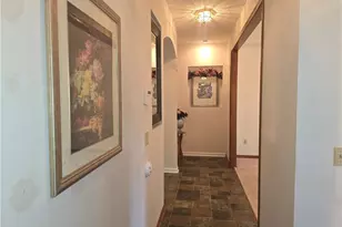 1272 Portage Line Rd, Akron, OH 44312 - Photo 8