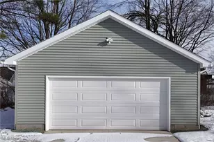 459 N Schenley Ave, Youngstown, OH 44509 - Photo 4