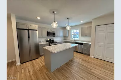 459 N Schenley Avenue, Youngstown, OH 44509 - Photo 10