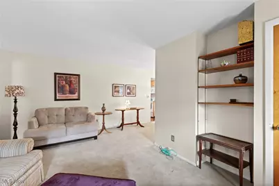 308 Whitely Street, Bridgeport, OH 43912 - Photo 8