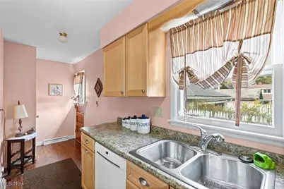 308 Whitely Street, Bridgeport, OH 43912 - Photo 12