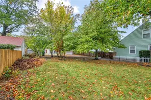 1552 E 254th St, Euclid, OH 44117 - Photo 6