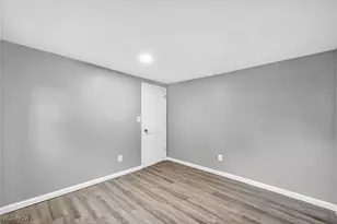 1552 E 254th St, Euclid, OH 44117 - Photo 22