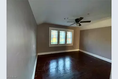 802 W Laclede Avenue, Youngstown, OH 44511 - Photo 8