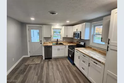 4 Chestnut Street, Marshallville, OH 44645 - Photo 4