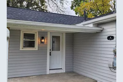 4 Chestnut Street, Marshallville, OH 44645 - Photo 2